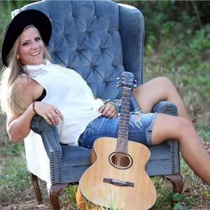 Meet your Posher, Madeline